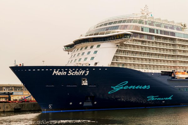 Peut-on louer une maison de vacances en Provence avec des ateliers de cuisine et des excursions en montgolfière?